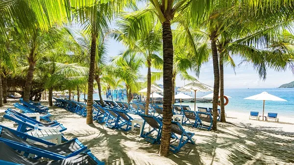 Южные острова. Снорклинг, рыбацкая деревня и отдых на белоснежном пляже. Южные острова. Снорклинг, рыбацкая деревня и отдых на белоснежном пляже.